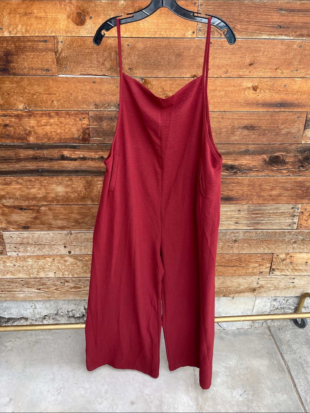 Classic Wide-Leg Spaghetti Strap Jumpsuit in Burgundy